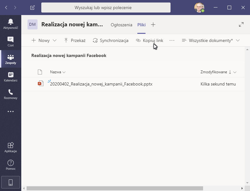 Udostępnianie plików w Teams.